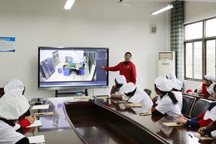 關注食品安全，構建和諧校園——繡湖中學教育集團稠江校區舉行食堂工作會議